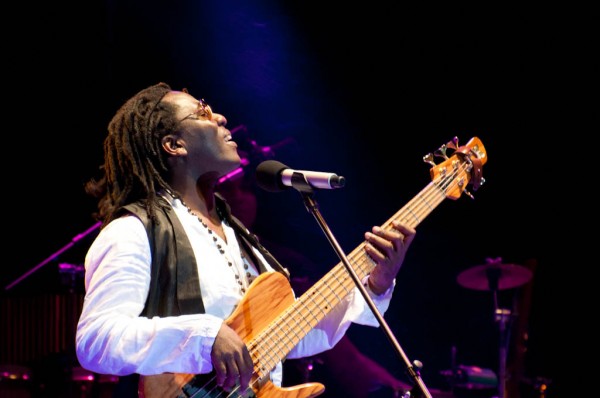 richard-bona-jazz-festival-rivieramaya.mx