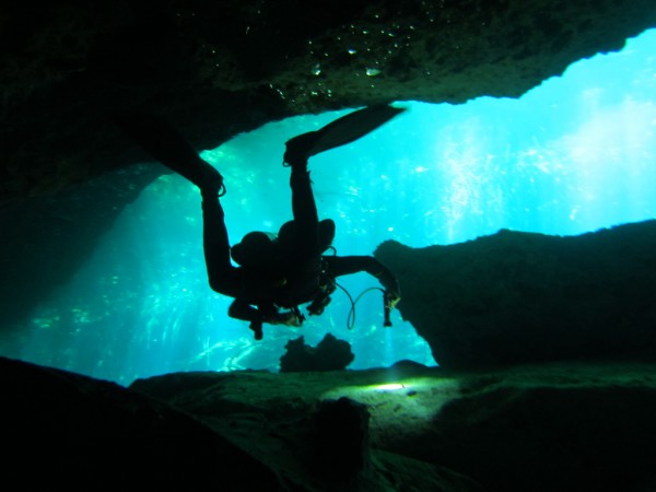 Cenote Taj Mahal