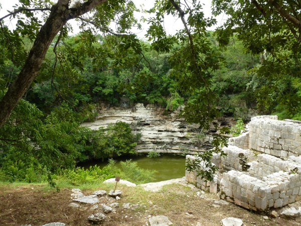 Cenote Sagrado