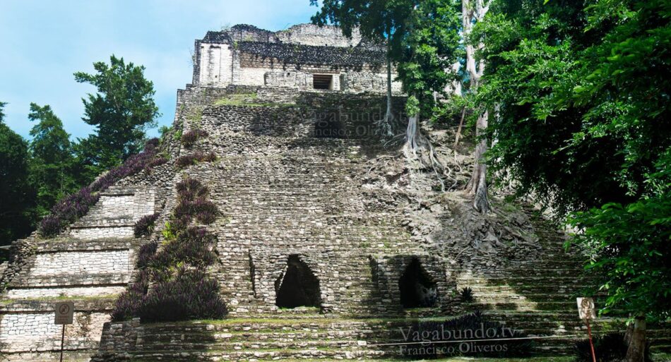 Dzibanché's Temple of the Lord of Dzibanché.