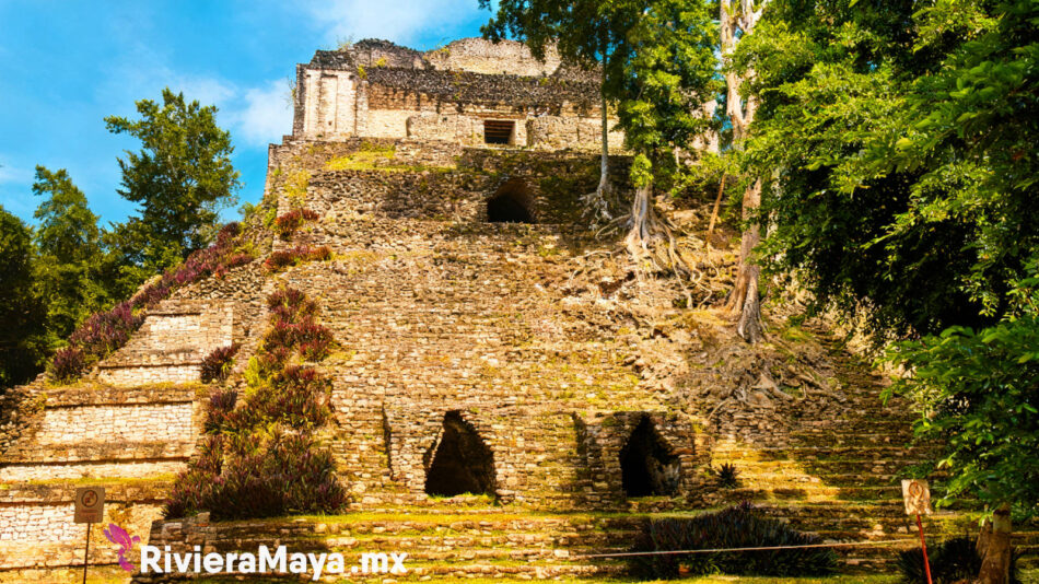 Dzibanché's Temple of the Lord of Dzibanché.